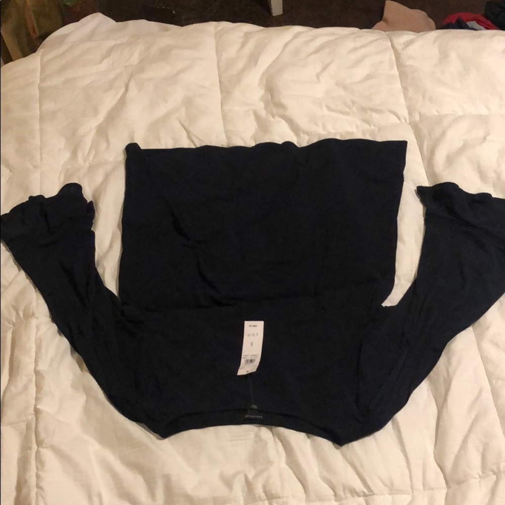 Ann Taylor bell sleeves blouse